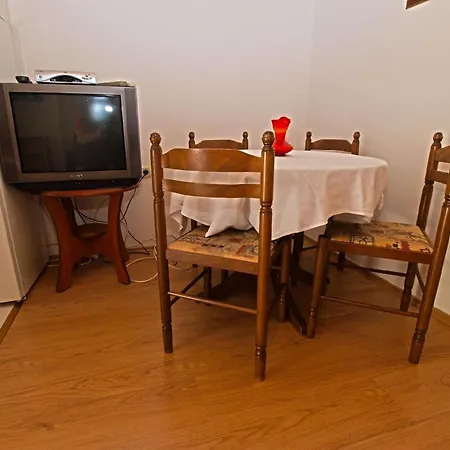 Fuer 4 Personen Ca 40 Qm In Pula, Istrien Istrische Riviera Apartmán *